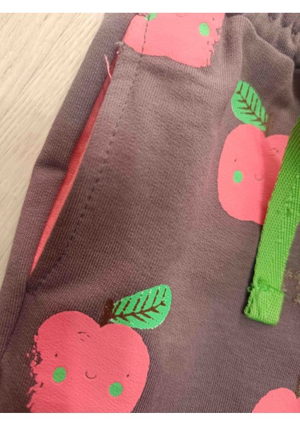 Kız Bebek Elma Desenli Tek Alt modelleri