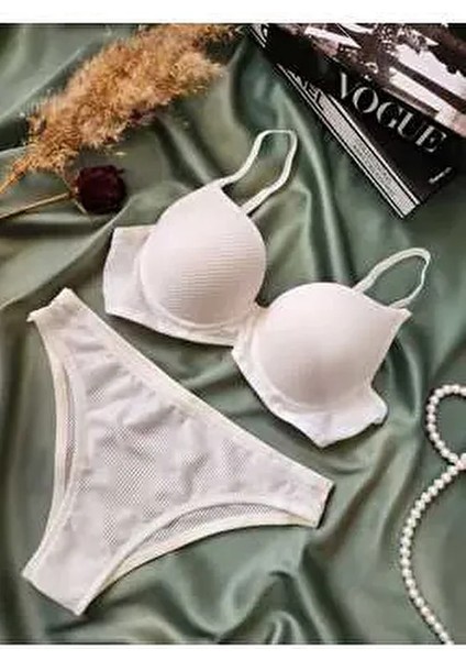 Basic Desenli Kadın Sütyen Takımı Tam Dolgulu Konforlu Tasarım ile indirimleri