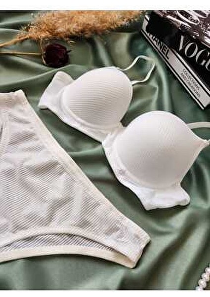 Basic Desenli Kadın Sütyen Takımı Tam Dolgulu Konforlu Tasarım ile