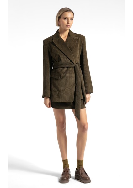 Fitilli Kadife Beli Kuşaklı Ceket