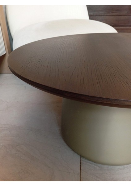 Modern Ahşap ve Mat Gövdeli Sehpa – Zarif ve Fonksiyonel, Yerli Üretim fiyatları