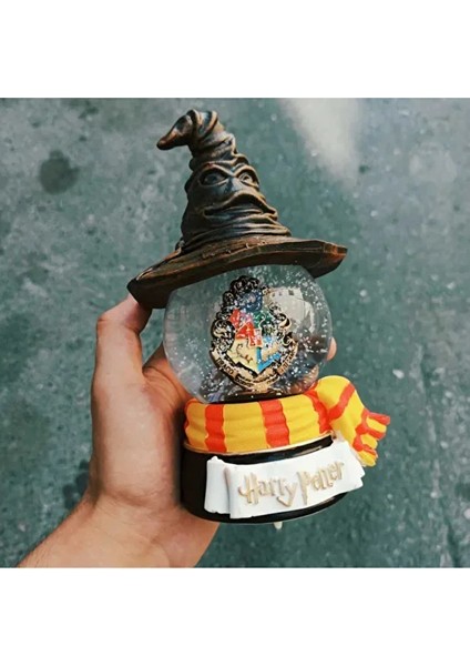 Harry Potter Orta Boy Seçmen Şapka Işıklı Müzikli Büyük Kar Küresi fiyatları