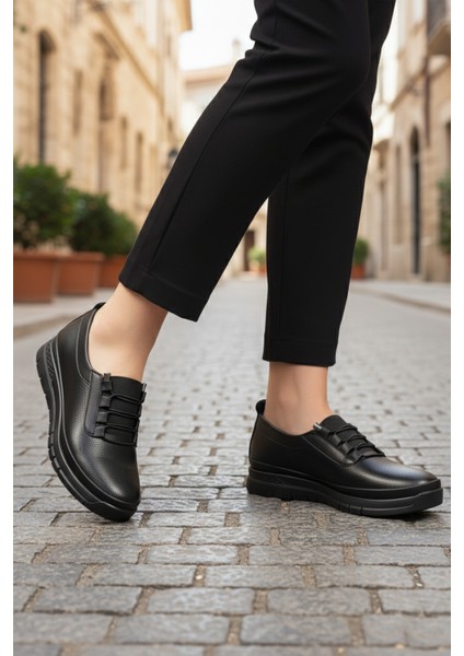 Siyah Lastik Bağcıklı Kadın Casual Ayakkabı modelleri