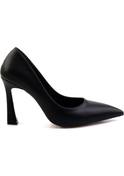 Siyah Kadın Klasik Topuklu Ayakkabı K01565015309