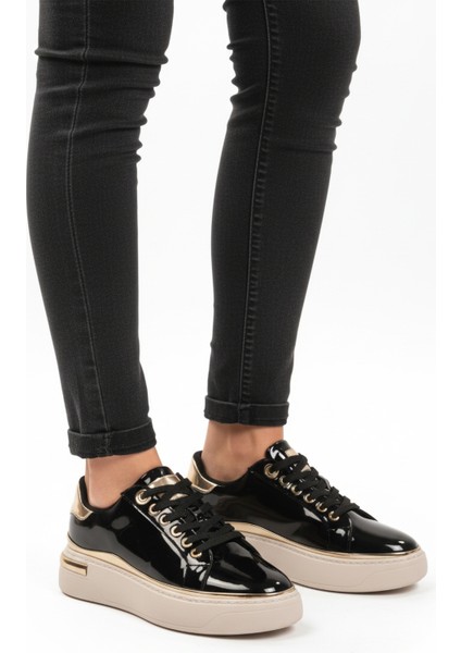 Siyah Rugan Bağcıklı Kadın Sneaker