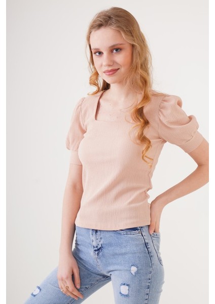 0409 Kare Yaka Örme Bluz - Bisküvi