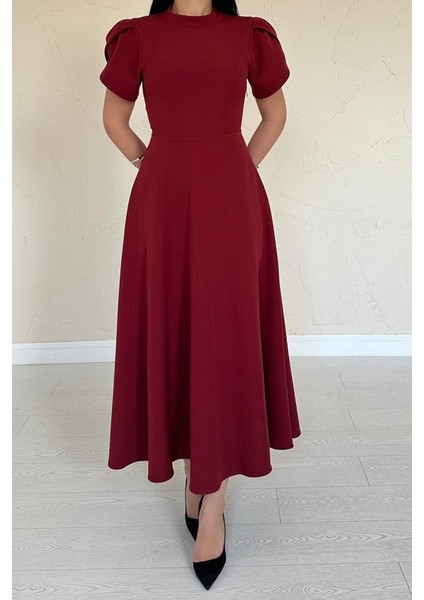 Bordo Arkası Fiyonk Garnili Britli Elbise fırsatları