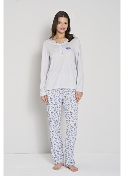 Kadın Mavi Renk Çiçek Desenli Düğmeli Yaka Uzun Kollu Pijama Takımı C6T0N91