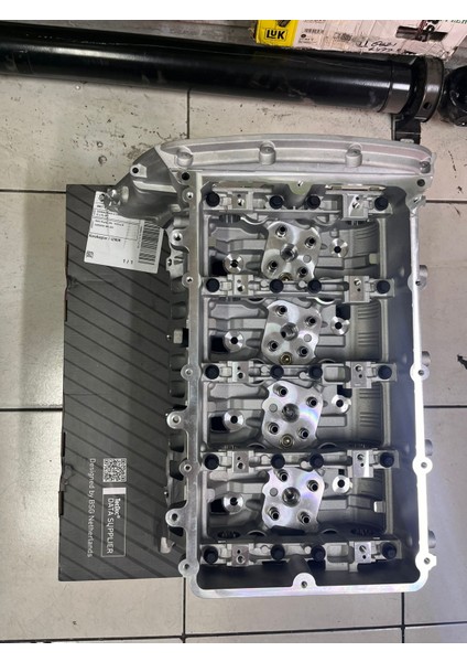 Ford Transit Silindir Kapak V184 2001-2006 Arası 90PS ve 120 Ps Arkadan Çeker Motorlar Için YC1Q 6049 Bd fiyatları