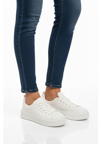 Beyaz Kadın Spor Ayakkabı Grov 410 G modelleri