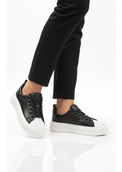 Siyah-Beyaz Kadın Spor Ayakkabı Grov 410 G modelleri