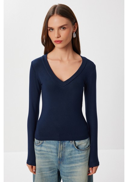 V Yaka Saran Basic Modal Bluz LMW0029 Lacivert modelleri