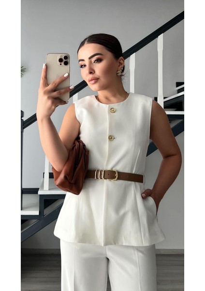 Beyaz Kemerli Gold Düğme Duble Crep Yelek fırsatları