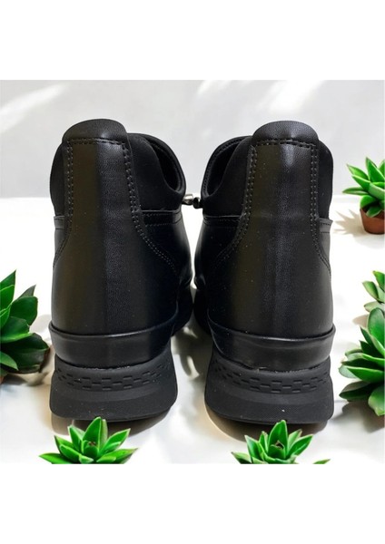 Kadın Siyah Içi Kürklü Ortopedik Kauçuk Taban Bot fırsatları