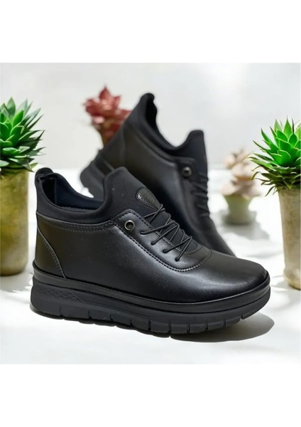 Kadın Siyah Içi Kürklü Ortopedik Kauçuk Taban Bot