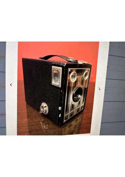 Antika Brownie Junior Six 20 Fotoğraf Makinesi