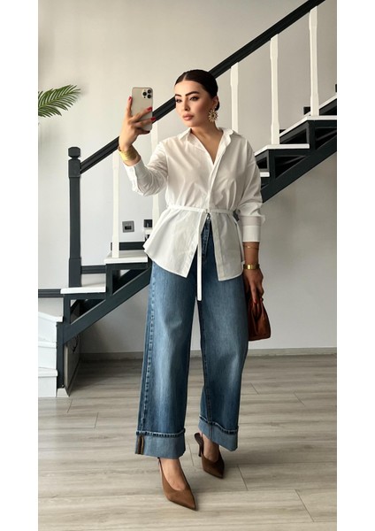Beyaz Premium Kemerli Poplin Gömlek fırsatları