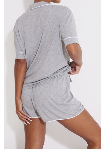 Düğmeli Biyeli Şortlu Pijama Takımı fiyatları
