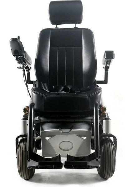 Poylin Arazi Tip Akülü Tekerlekli Sandalye | Kaptan Koltuklu, Sırt Yatar, 15 cm Engel Atlama P268 modelleri