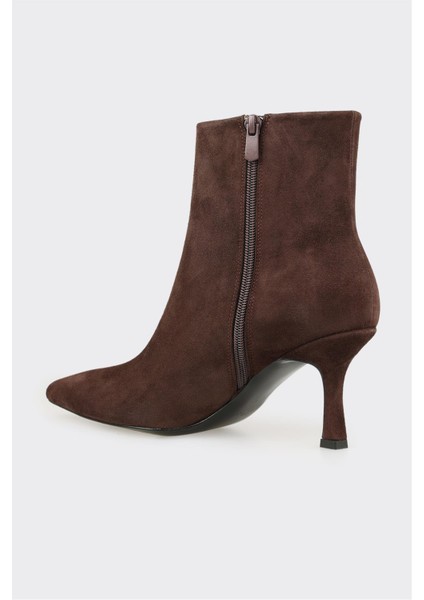 Kahve Deri Kadın Klasik Bot modelleri