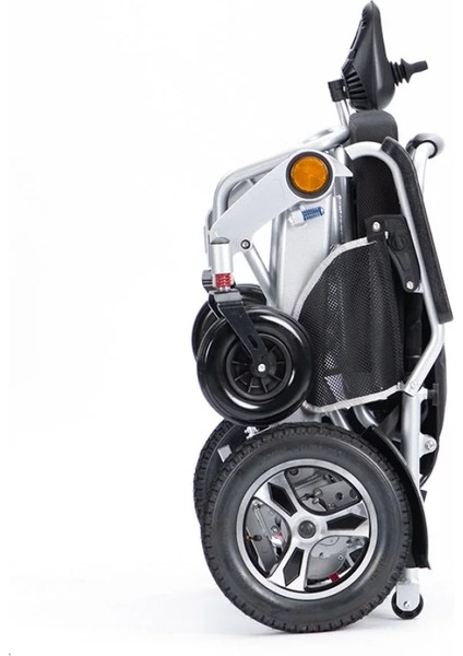 Ekonomik Lityum Pilli Hafif Akülü Tekerlekli Sandalye Uzaktan Kumandalı ve Tek Hareketle Katlanabilir