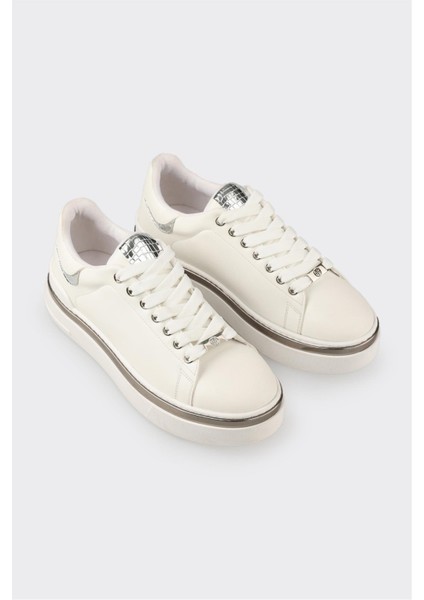 Beyaz Kadın Spor Ayakkabı fiyatları