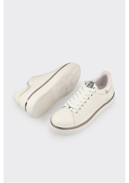 Beyaz Kadın Spor Ayakkabı modelleri