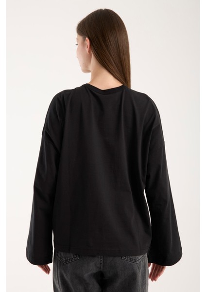 Kadın Oversize %100 Pamuk Triko Bluz – Rahat Kalıp ve Modern Tasarım 3011 modelleri