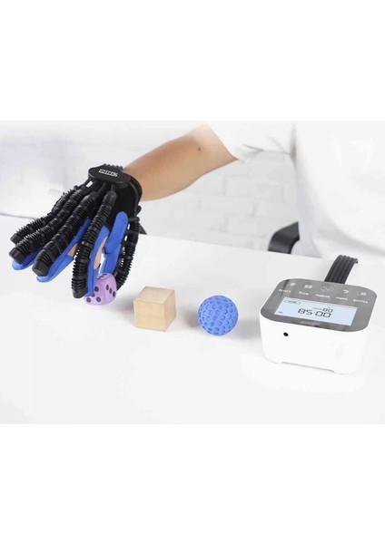 Syrebo Yumuşak Robotik El Rehabilitasyon Eldiveni | Çoklu Parmak Çalıştırma Modlu Sağ El SY-HRC12 fiyatları
