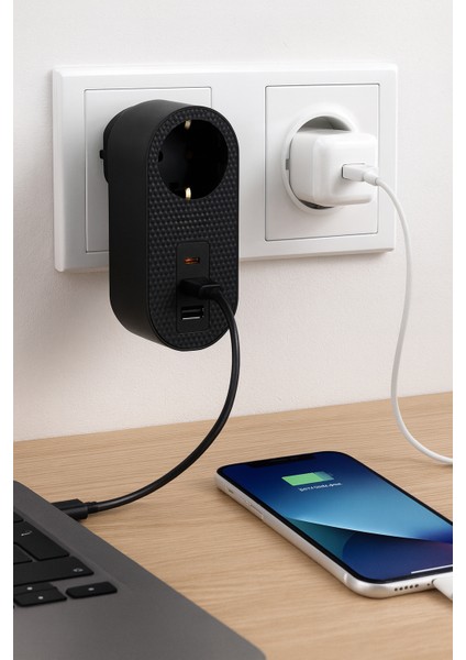 Tek Prizli 2 Usb-A + 1 Type-C Hızlı Şarj Çoklu Priz Adaptörü – Kompakt Tasarım, Yüksek Performans