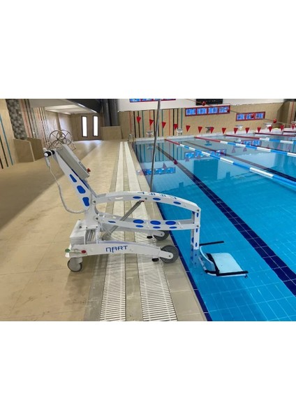 Nart Free Engelli Havuz Asansörü | Portatif, Güvenli ve Kolay Kullanım Sunan Yüzme Havuzu Erişim Cihazı fiyatları