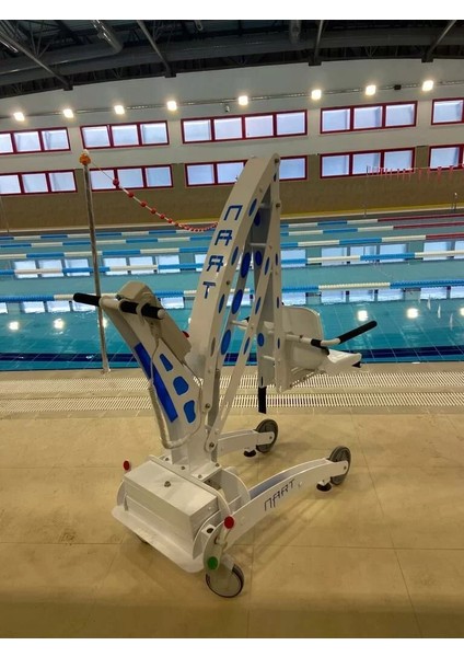 Nart Free Engelli Havuz Asansörü | Portatif, Güvenli ve Kolay Kullanım Sunan Yüzme Havuzu Erişim Cihazı fırsatları