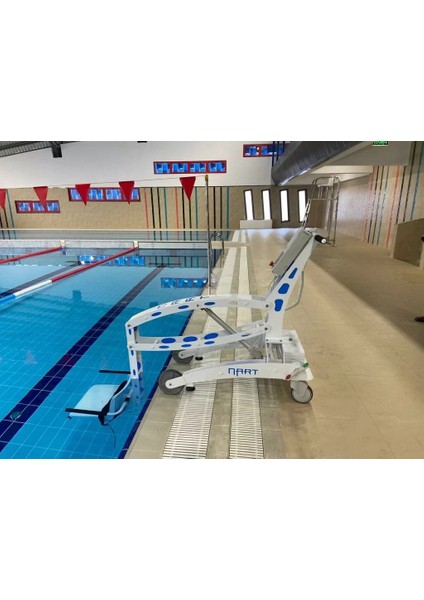 Nart Free Engelli Havuz Asansörü | Portatif, Güvenli ve Kolay Kullanım Sunan Yüzme Havuzu Erişim Cihazı indirimleri