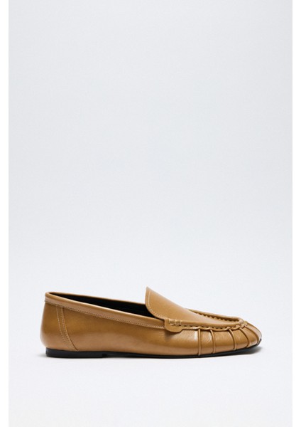 Loafer 2509 - Büzgülü Karamel Kadın Loafer