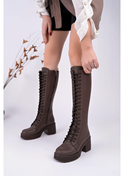 Kadın Dizaltı Ökçeli Postal Çizme modelleri