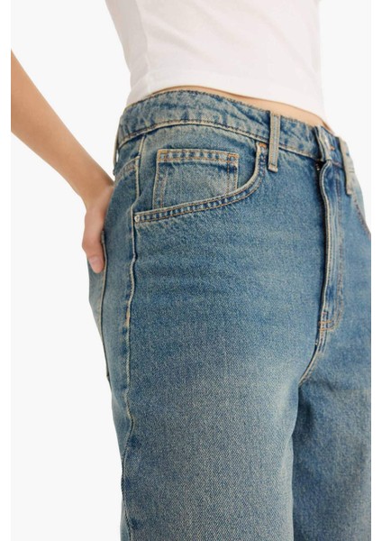 Baggy Fit Yüksek Bel Katlamalı Paça Jean Kar Yıkamalı Pantolon E9151AX25AU