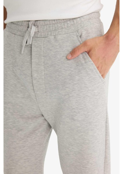 Regular Fit Basic Düz Beli Bağcıklı Düz Paça Cepli Eşofman Altı D6762AX25AU