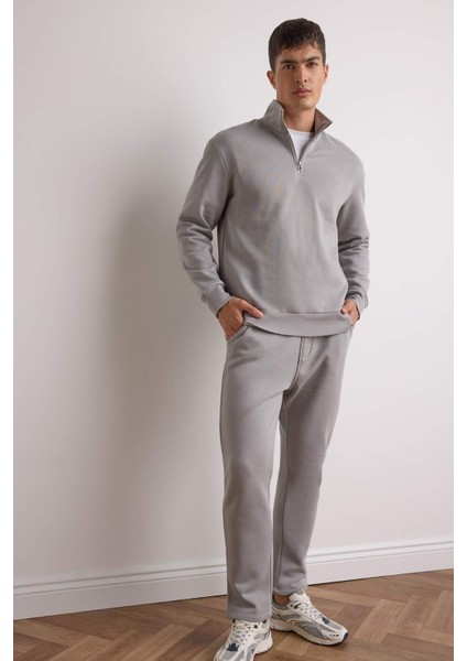 Regular Fit Dik Yaka Yarım Fermuarlı İçi Yumuşak Tüylü Basic Düz Sweatshirt X7405AZ25AU fiyatları