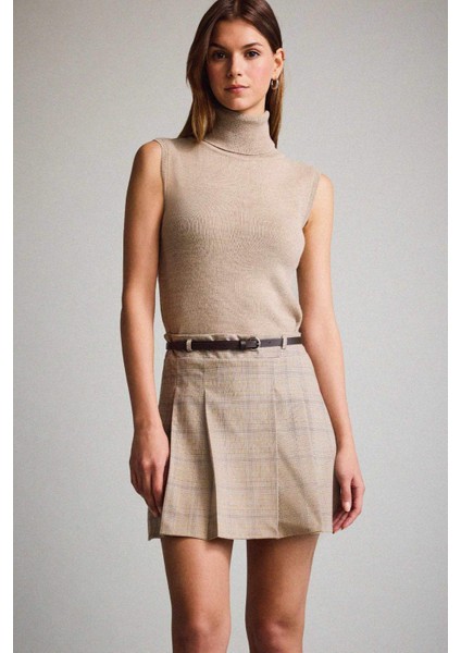 A Kesim Kareli Normal Bel Mini Etek F9112AX25AU fırsatları