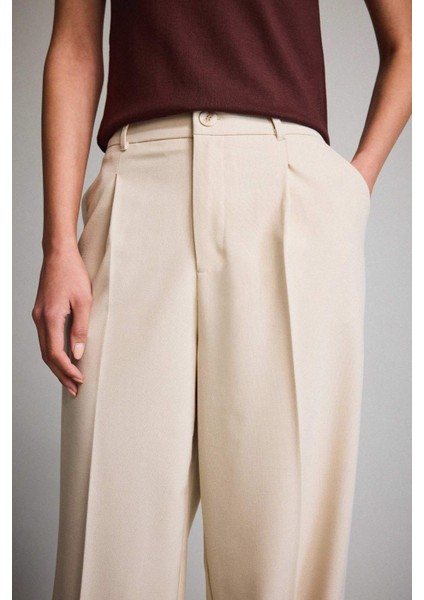Wide Leg Fermuarlı Yüksek Bel Standart Boy Pantolon F9747AX25AU fırsatları