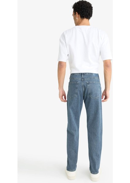Slim Tapered Fit Dar Kalıp Normal Bel Daralan Paça Jean Pantolon G1300AX25AU