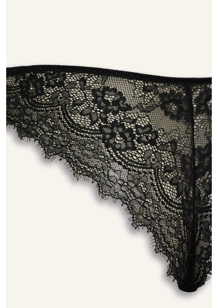 Bağcıklı Dantelli Brazilian Külot-Fall in Love F7028AX25WN fırsatları