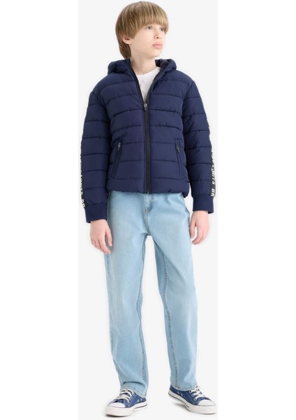 Erkek Çocuk Su Geçirmez Kapüşonlu Polar Astarlı Fermuarlı Şişme Mont E8389A825WN fiyatları