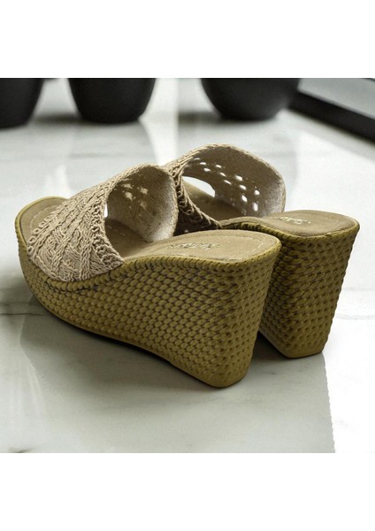 2503 10.5 cm Dolgu Topuklu Kadın Terlik Ayakkabı Düğün Nişan Abiye Kadın Ayakkabısı