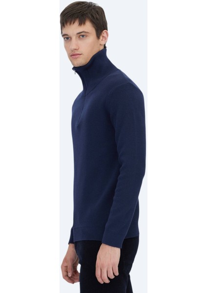 Lacivert Polo Yaka Jakarlı Triko Kazak modelleri