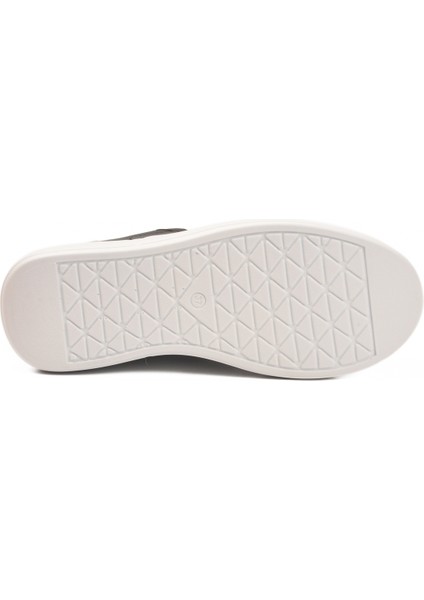 Siyah-Beyaz Yüksek Tabanlı Kadın Spor Ayakkabı Dvs-01 Z indirimleri