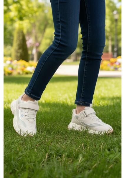 Beyaz Cırtlı Kız Çocuk Spor Ayakkabı Bella Kısa P