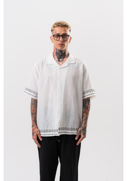 Erkek Nakış Detaylı Oversize Gömlek Beyaz