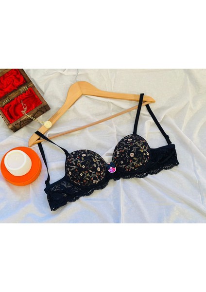 Desteksiz Tüllü Sütyen