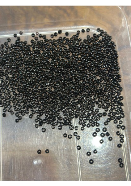 25 gr Siyah Kum Boncuk